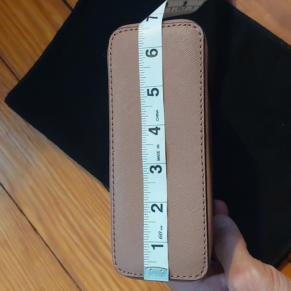 Michael Kors Travel Bag - Picture 12 of 15